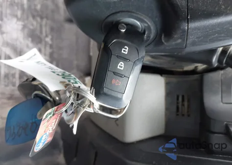 2019 Ford F150 Xl z USA, uszkodzony, nr VIN 1FTEW1E51KFA73747